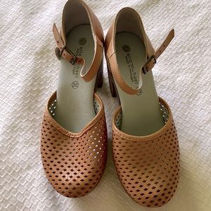 Eric Michael Leather Platform Sandals, 36